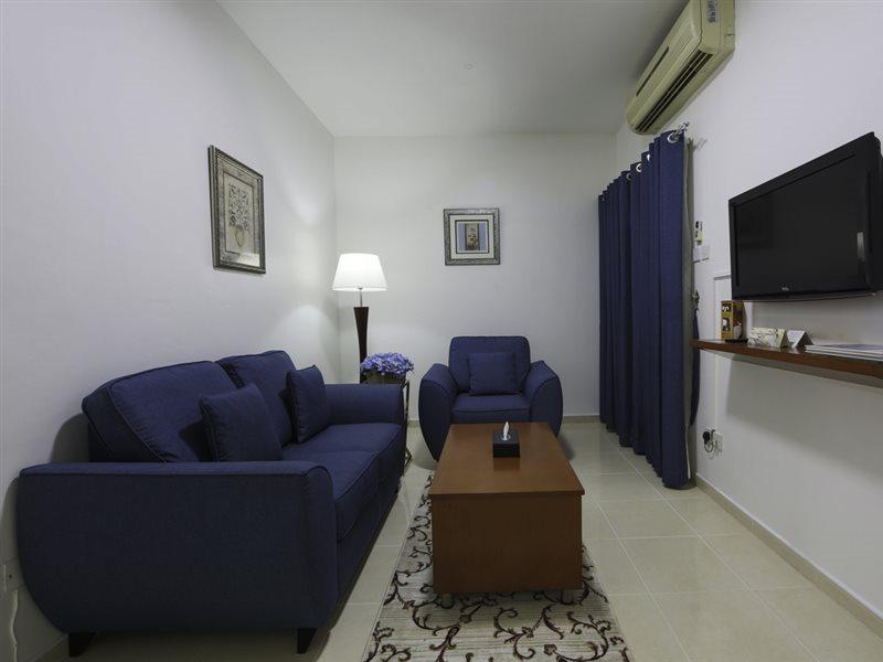 שארג'ה Nova Park Hotel מראה חיצוני תמונה