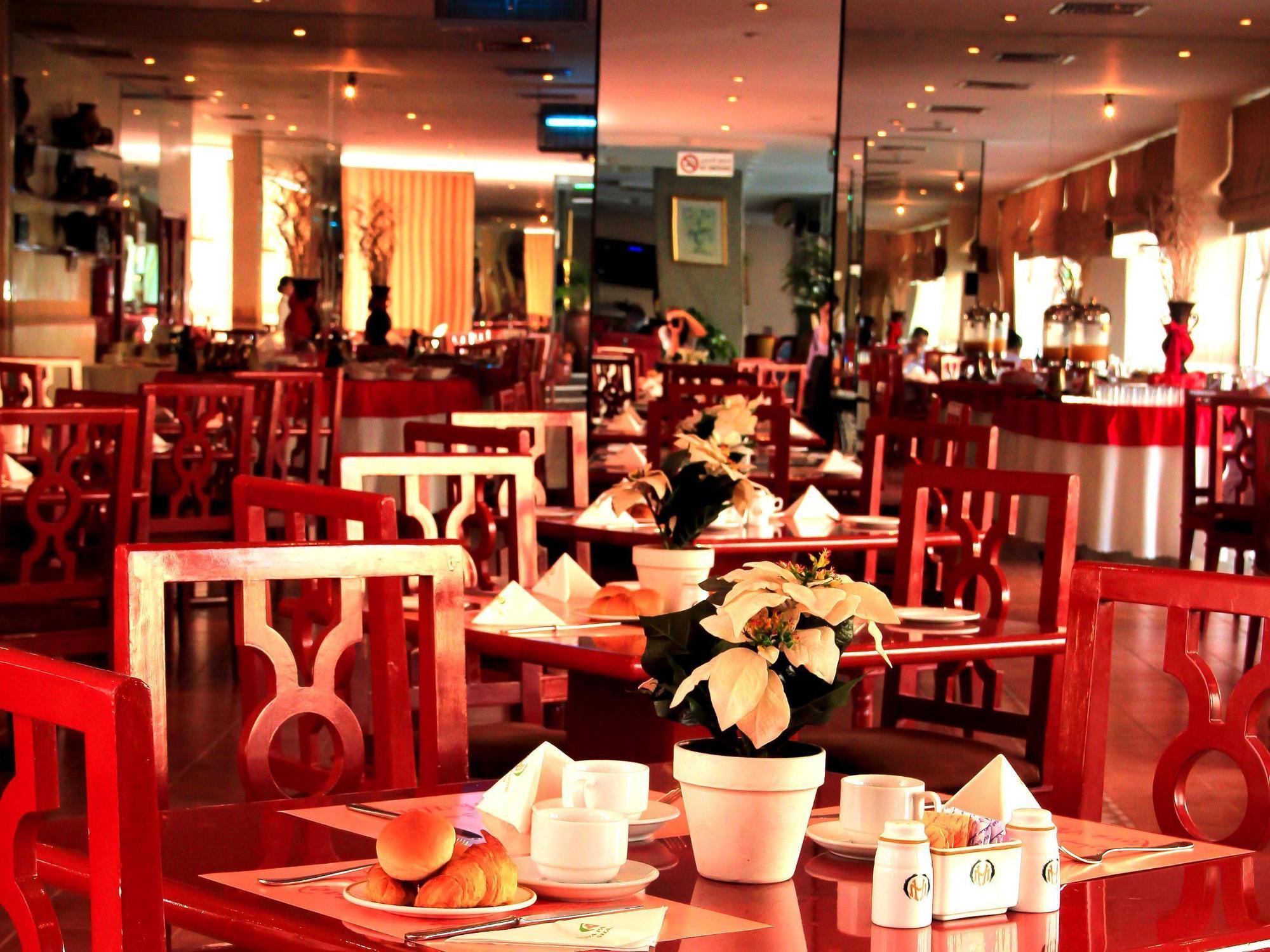 שארג'ה Nova Park Hotel מראה חיצוני תמונה